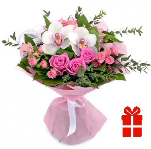Купить букет с орхидеями 1 в интернет-магазине Праздник цветов и подарков с доставкой по Хабаровску недорого.
