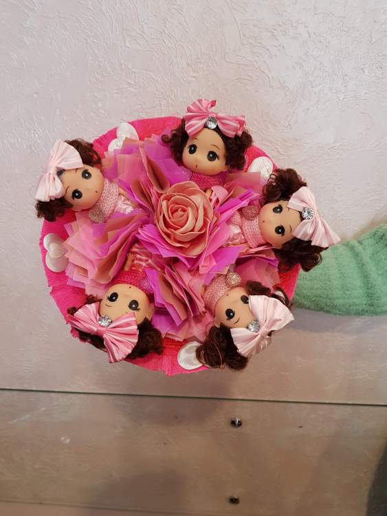 Купить Букет " Куколки" 5. в интернет-магазине Праздник цветов и подарков с доставкой по Хабаровску недорого.
