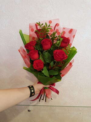Купить Букет " Розы". в интернет магазине Праздник цветов и подарков по доступной цене. Заказать Букет " Розы". недорого с доставкой по Хабаровску.