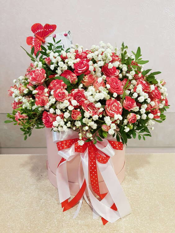 Купить шляпная коробка "милая моя" в интернет-магазине Праздник цветов и подарков с доставкой по Хабаровску недорого.