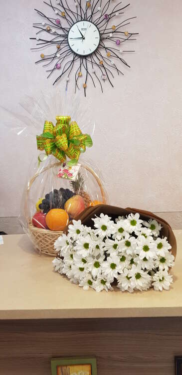 Купить Подарочный набор "Приятное с полезным". в интернет-магазине Праздник цветов и подарков с доставкой по Хабаровску недорого.