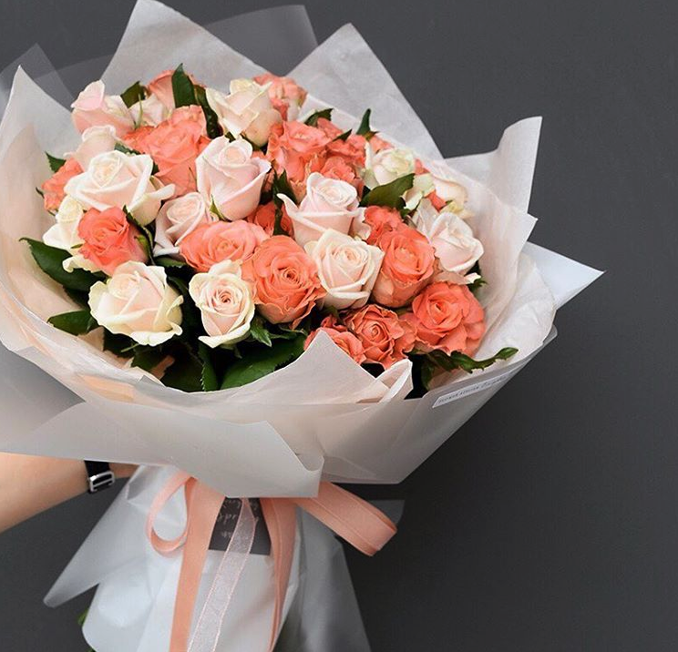 Купить романтическая история в интернет-магазине Праздник цветов и подарков с доставкой по Хабаровску недорого.